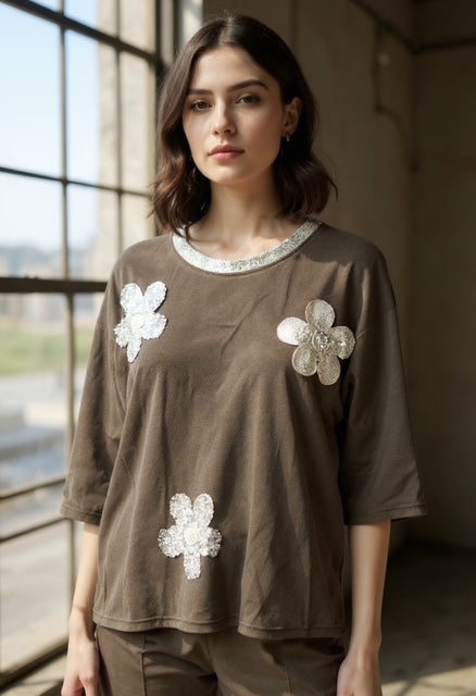 taupe flower top