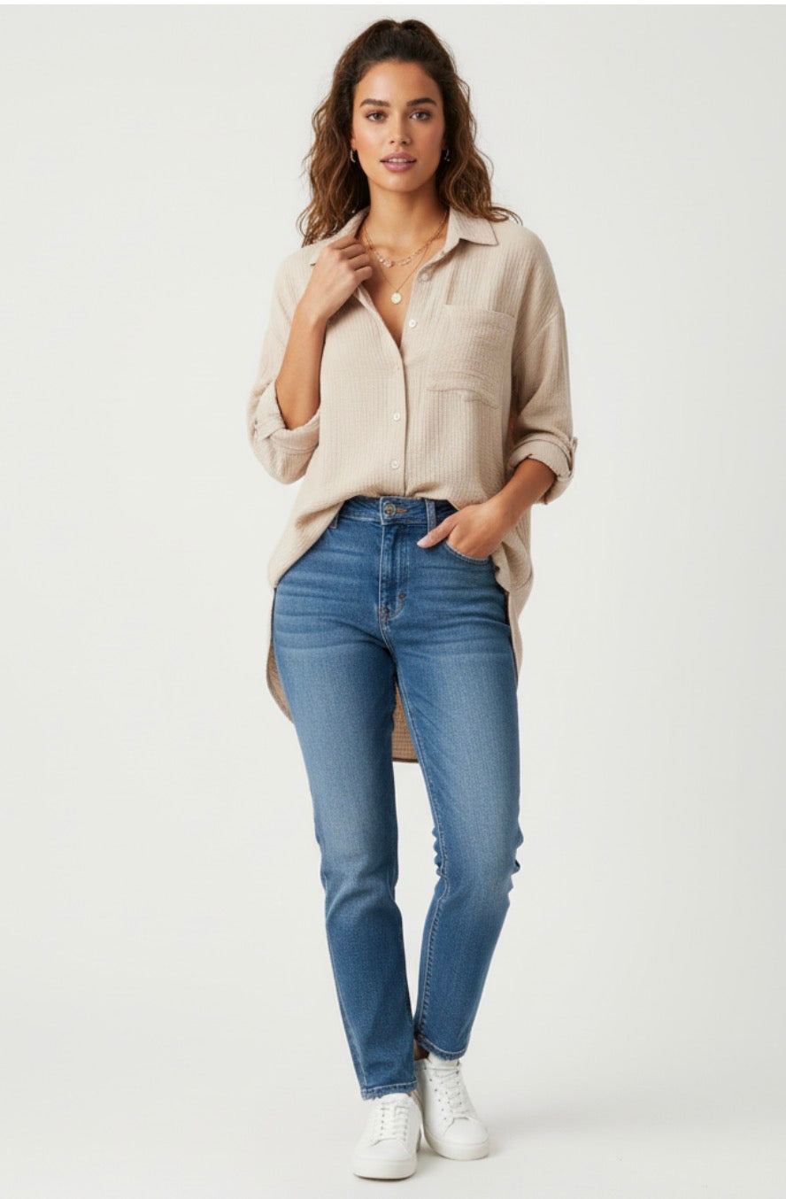 basic oversize beige blouse