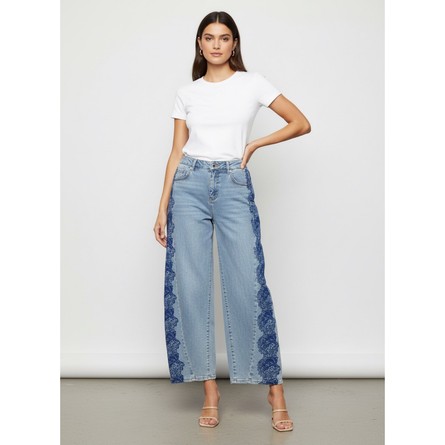 Balloon Jean with Blue Lace Detail